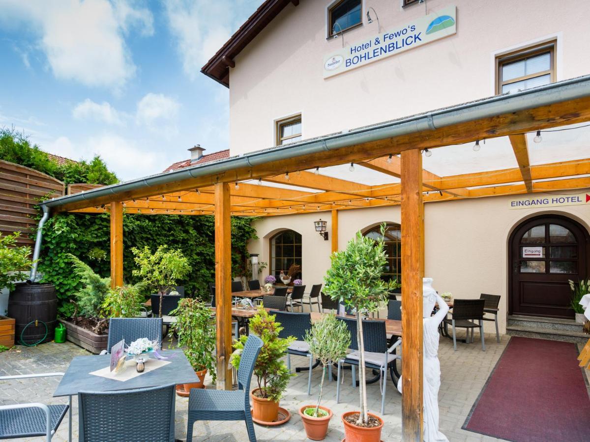 Hotel & Ferienwohnungen Bohlenblick Saalfeld Saale 외부 사진