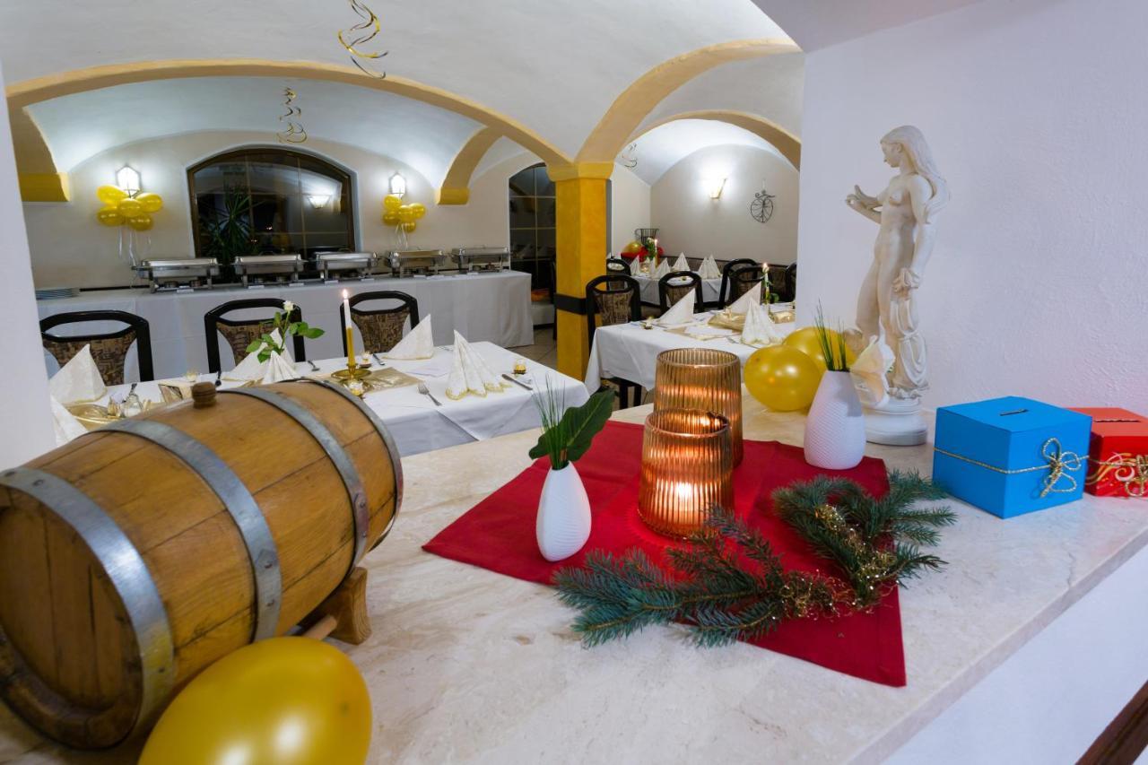 Hotel & Ferienwohnungen Bohlenblick Saalfeld Saale 외부 사진