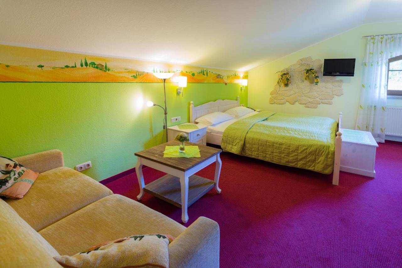 Hotel & Ferienwohnungen Bohlenblick Saalfeld Saale 외부 사진